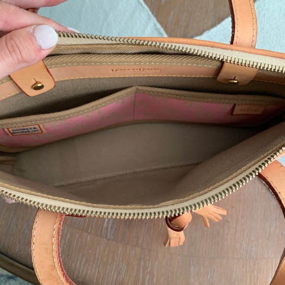 Dooney & Bourke monogram handbag - Picture 7 of 7